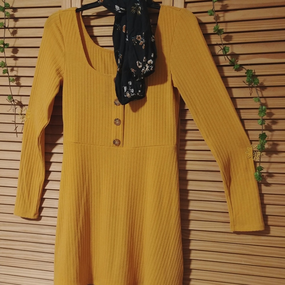 New - Picture 2 of 3